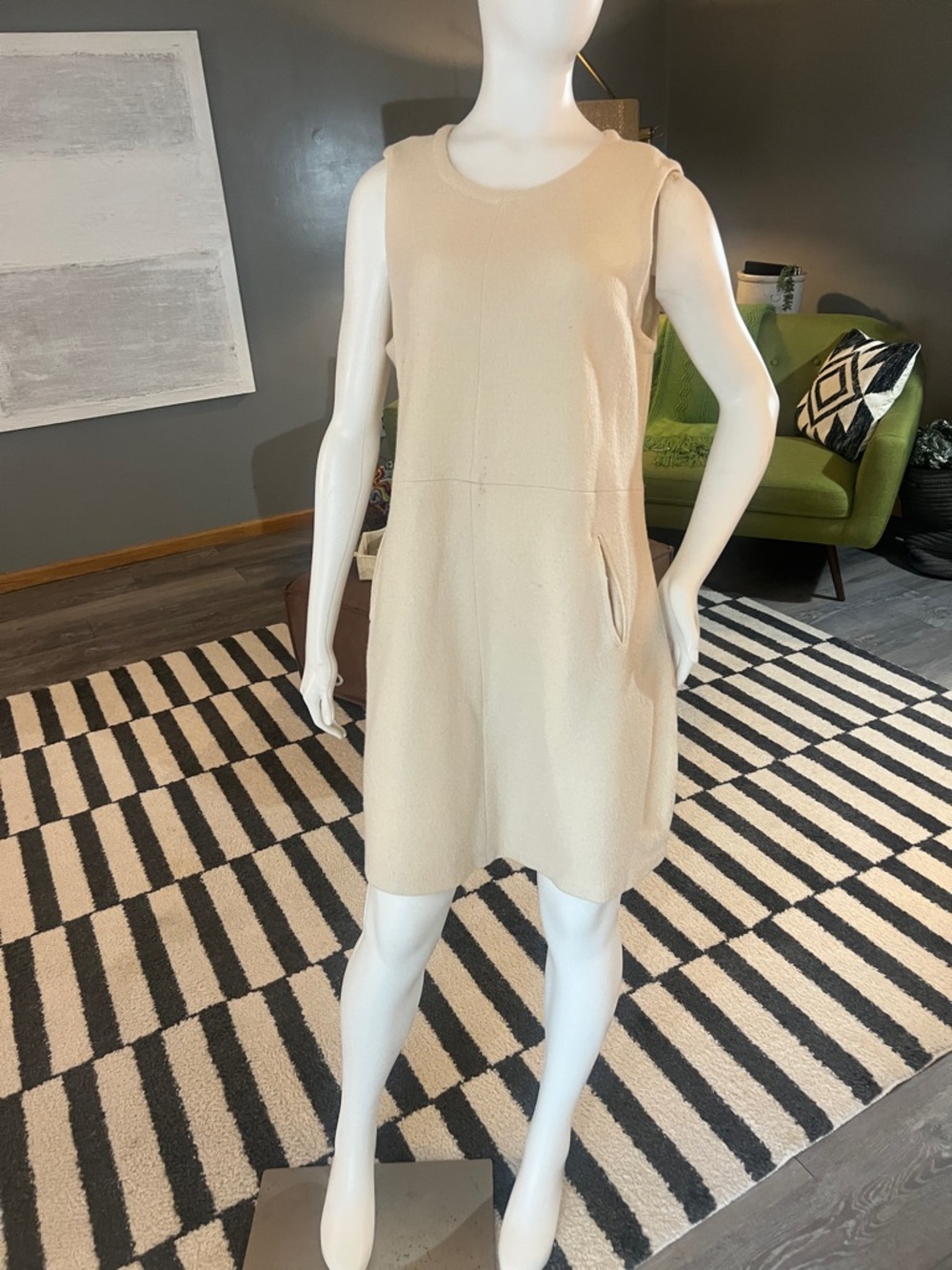 Ann Taylor Cream Sleeveless Mini Shift Dress